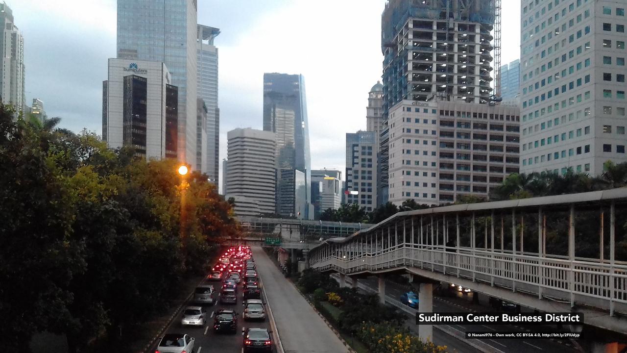 Zen Premium Sampoerna Strategic Square Hotel Jakarta Eksteriør billede