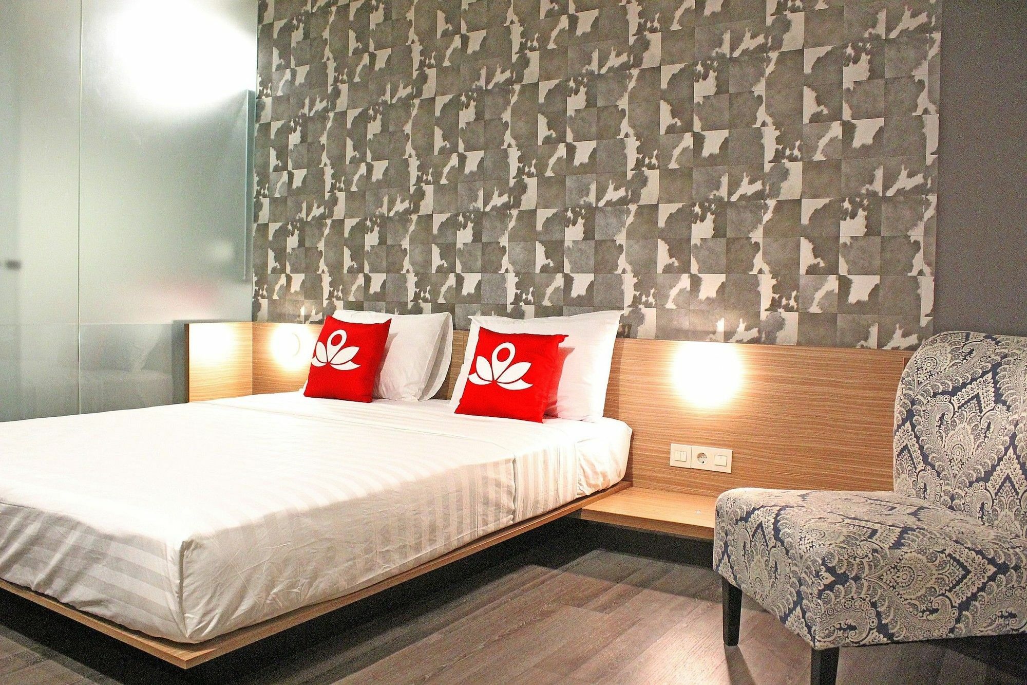 Zen Premium Sampoerna Strategic Square Hotel Jakarta Eksteriør billede