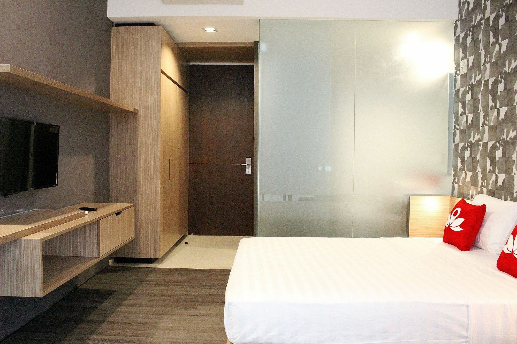 Zen Premium Sampoerna Strategic Square Hotel Jakarta Eksteriør billede
